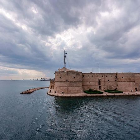 Ai Marinai Bed and Breakfast Taranto Exteriör bild