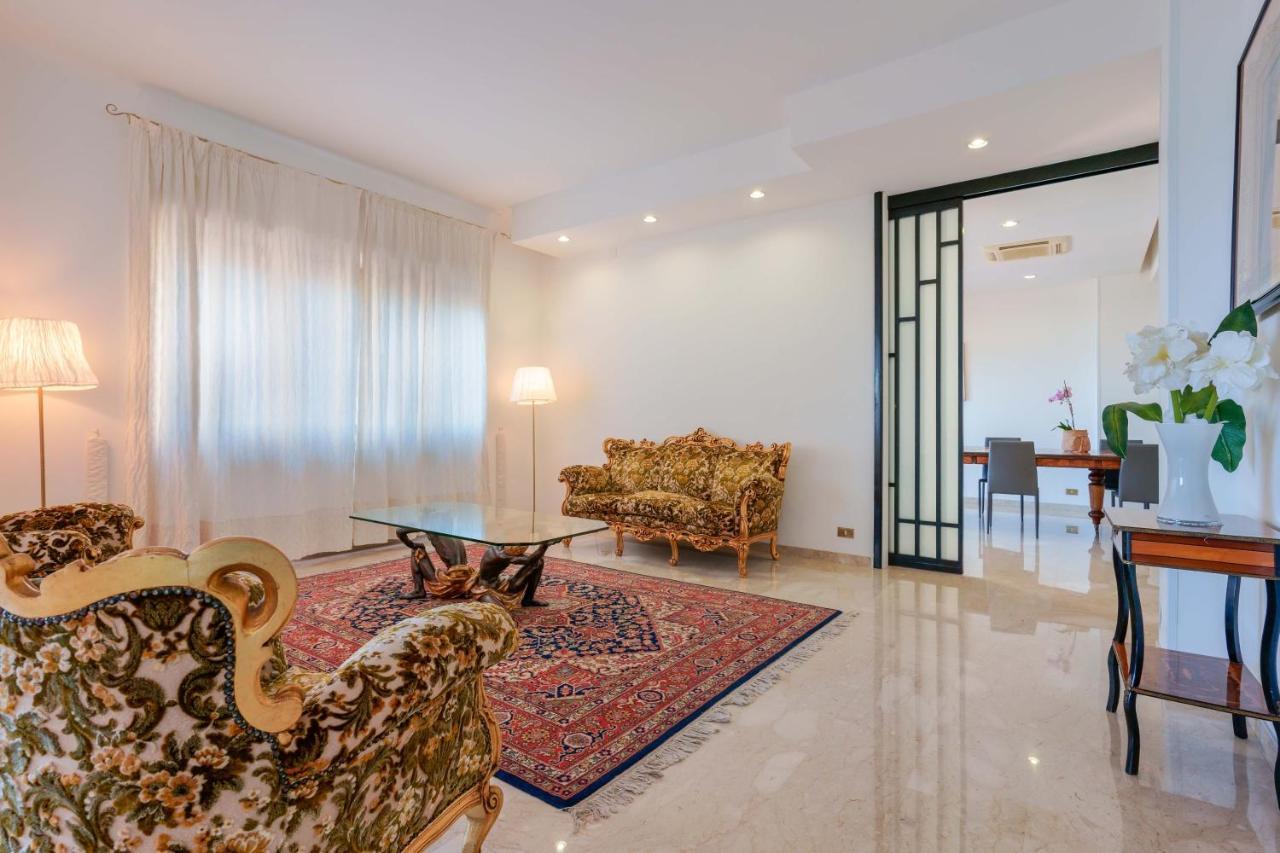 Ai Marinai Bed and Breakfast Taranto Exteriör bild