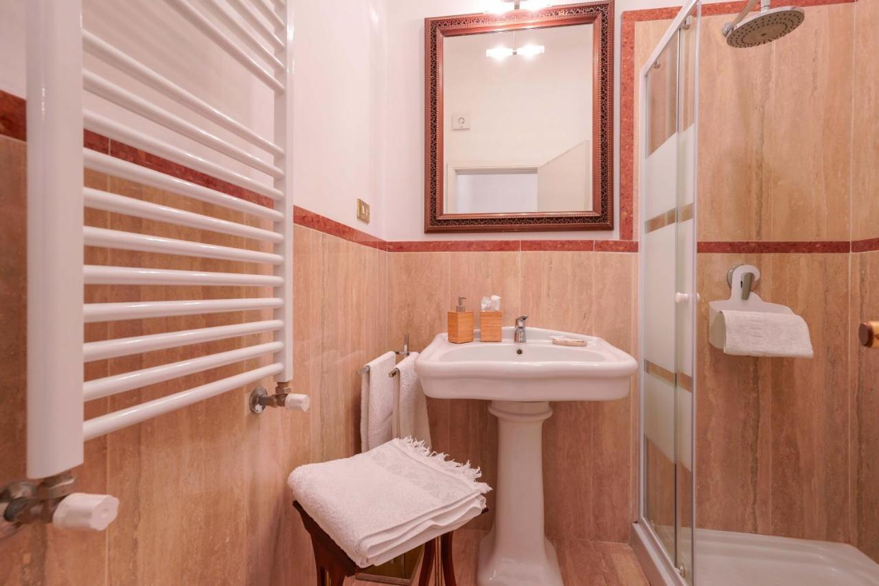 Ai Marinai Bed and Breakfast Taranto Exteriör bild