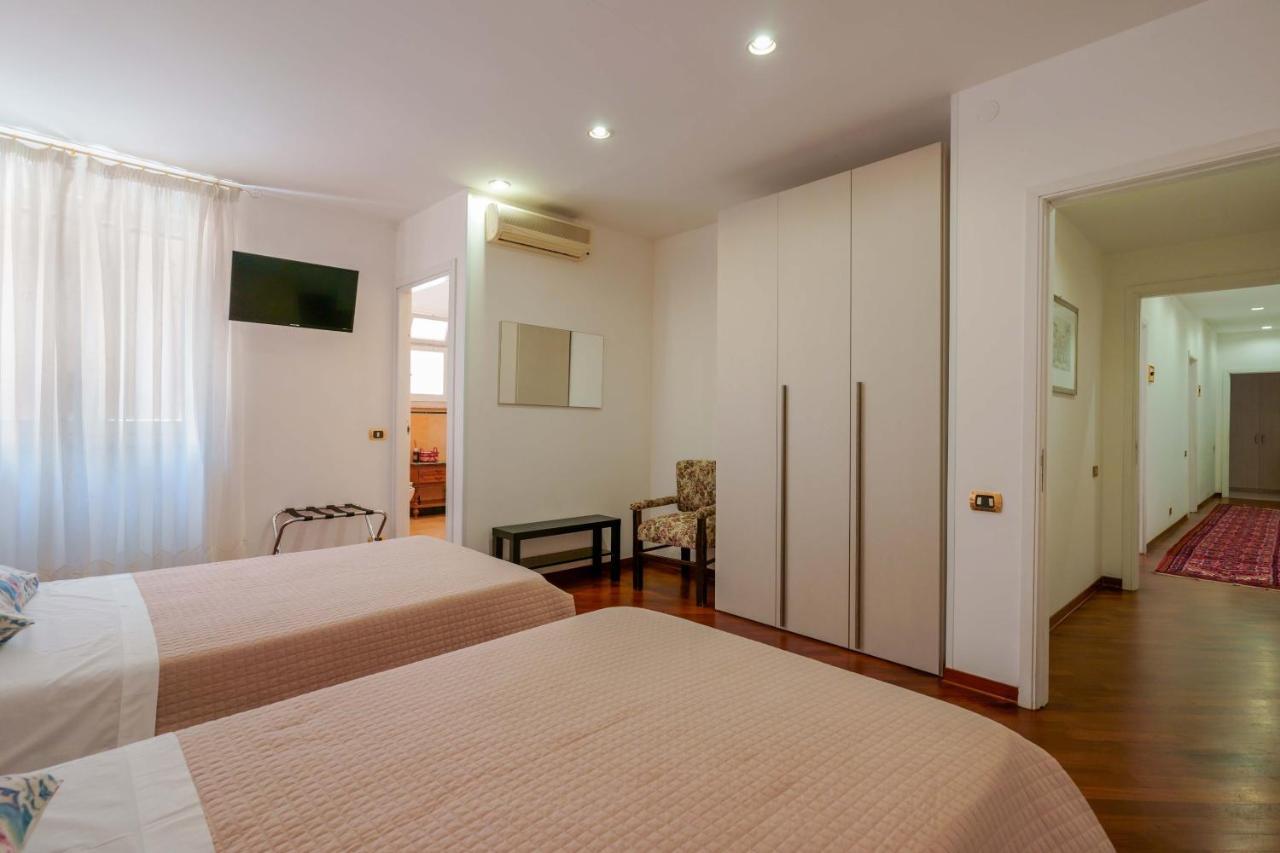 Ai Marinai Bed and Breakfast Taranto Exteriör bild