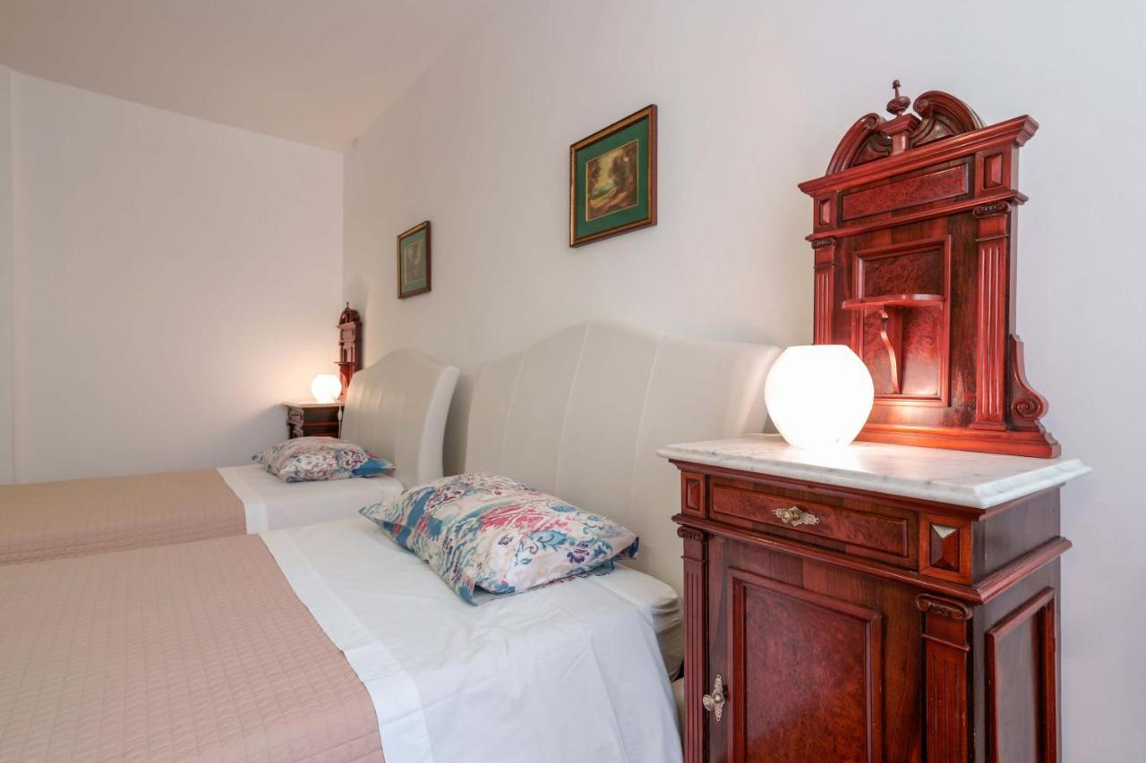 Ai Marinai Bed and Breakfast Taranto Exteriör bild
