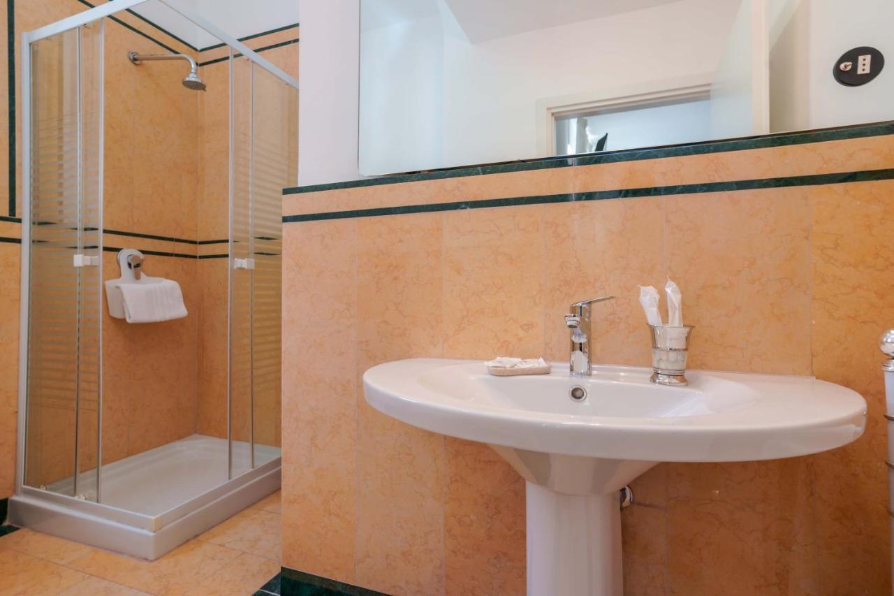 Ai Marinai Bed and Breakfast Taranto Exteriör bild