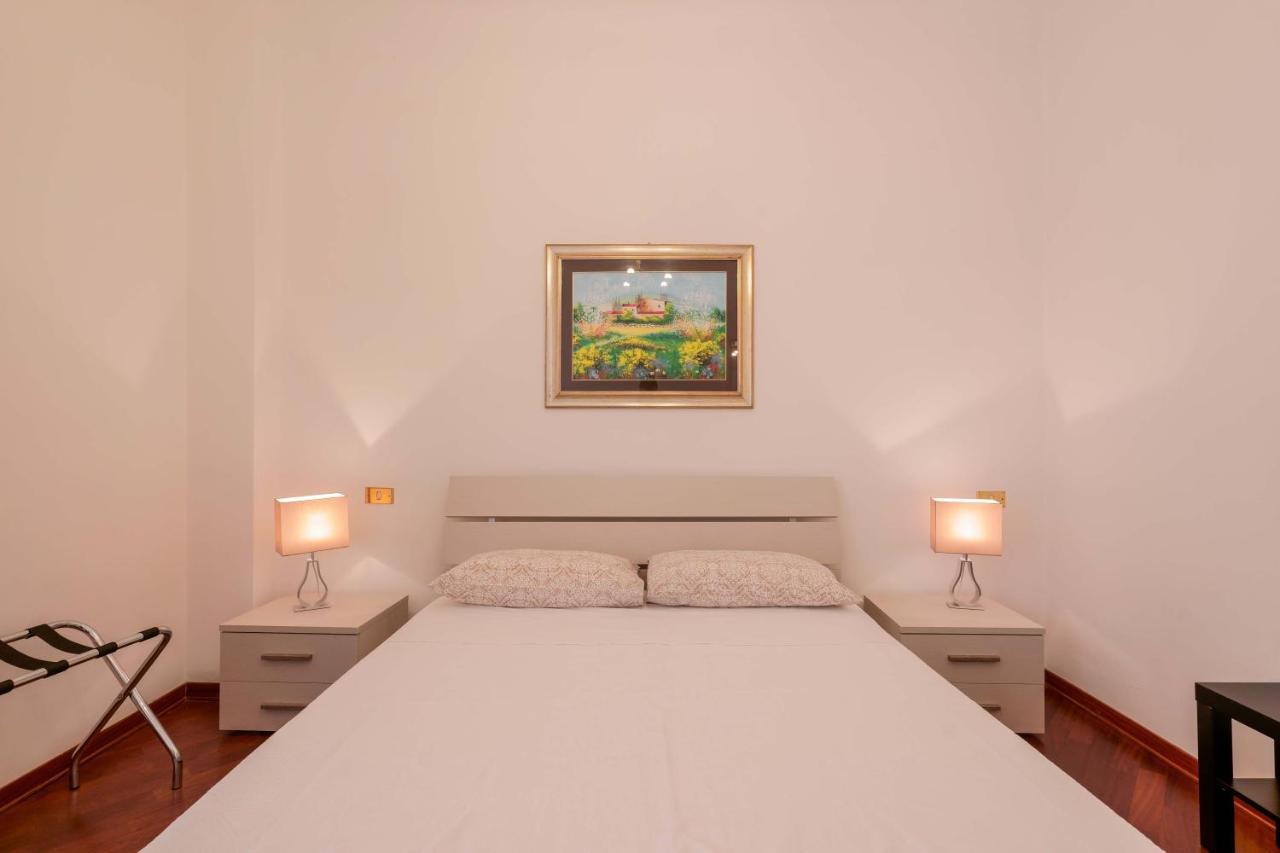 Ai Marinai Bed and Breakfast Taranto Exteriör bild